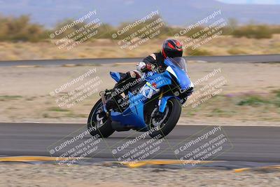 media/Dec-17-2022-SoCal Trackdays (Sat) [[224abd9271]]/Turn 15 (155pm)/